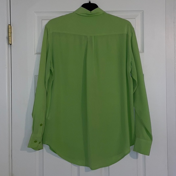 Equipment button down - Picture 3 of 3